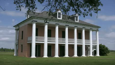 Louisiana-Malus-Beauregard-House-With-Branch