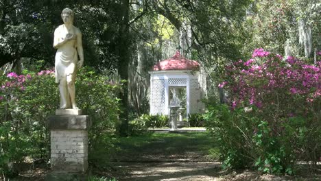 Luisiana-Rosedown-Garden-Estatua-Y-Fuente