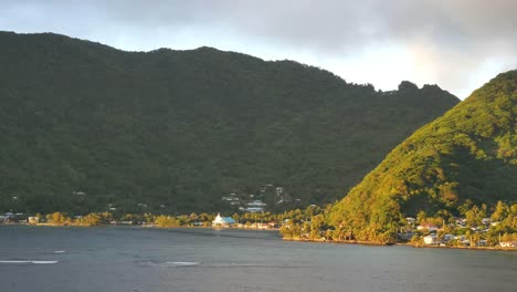 Bewaldete-Berge-In-Amerikanisch-samoa