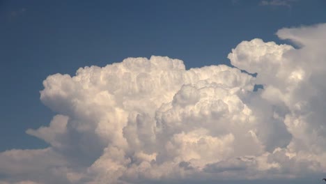 California-Cumulonimbus-Clouds