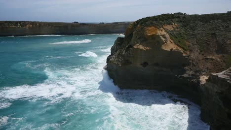 Australia-Great-Ocean-Road-Cliffs
