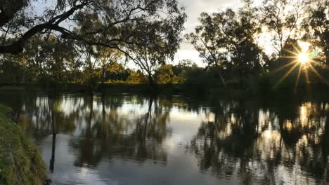Australia-Murray-River-At-Albury-Sun-Glow