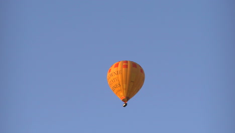 Globo-Australiano-Flotando