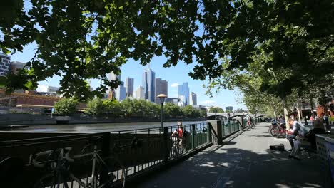 Australia-Melbourne-South-Bank-With-Bicycle-Walkway