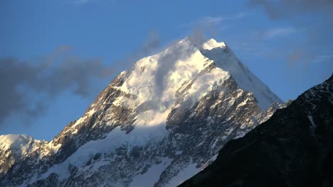 New-Zealand-Mount-Cook-With-Moving-Clouds-Time-Lapse
