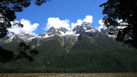 Montañas-De-Nueva-Zelanda-Fiordland