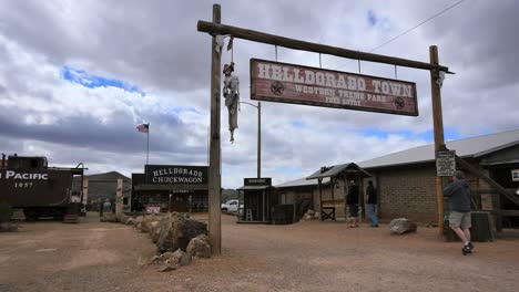 Arizona-Tombstone-Hangman-And-Sign