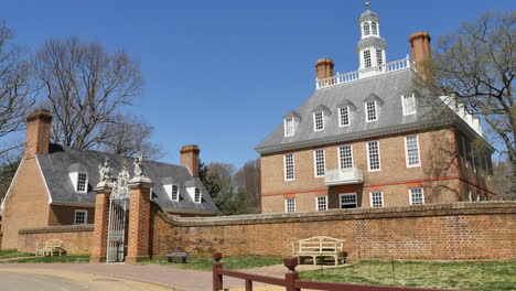Virginia-Colonial-Williamsburg-Governor's-Palace