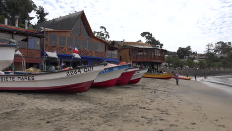 Chile-Papudo-Fishing-Boats-On-Beach