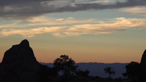 Texas-Big-Bend-Chisos-Late-Afternoon-Zoom-In