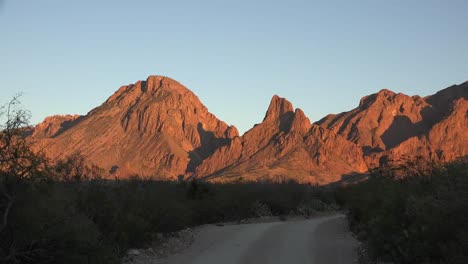 Texas-Big-Bend-Mountains-In-Evening-Zoom-In