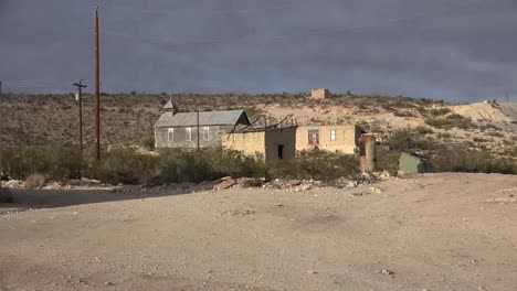 Texas-Terlingua-Old-Church-Zooms-In