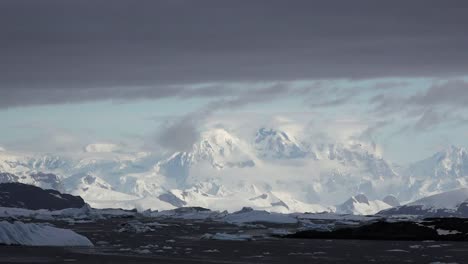 Antarktis-Weiße-Berge-Weit-Weg-Far