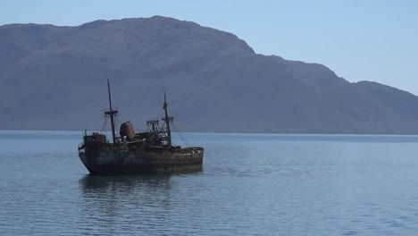 Chile-Kapitän-Leonidas-Gruseliges-Schiffswrack