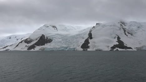 Vistas-De-La-Isla-King-George-De-La-Antártida