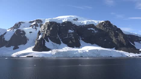 Lapso-De-Tiempo-De-La-Montaña-Negra-De-La-Antártida