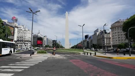 Argentinien-Buenos-Aires-Straßenszene-Vergrößern