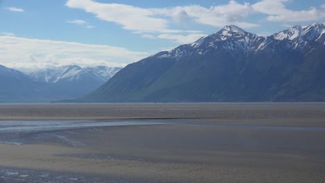 Alaska-Incoming-Tide-With-Mountain