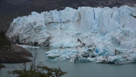 Argentina-Fallen-Ice-From-Glacier