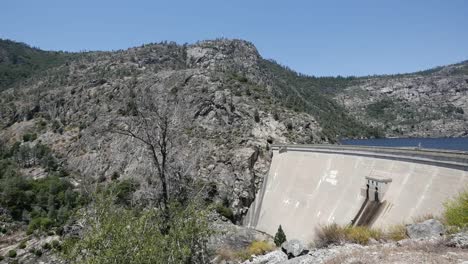 California-Hetch-Hetchy-Reservoir-Behind-Oshaughnessy-Dam