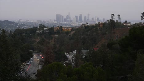 Kalifornien-Los-Angeles-Und-Park-Mit-Ferner-Skyline-Park