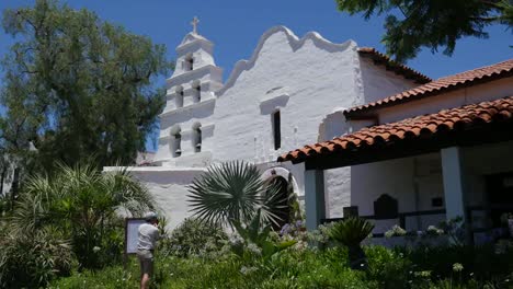 California-San-Diego-Mission-With-Tourist