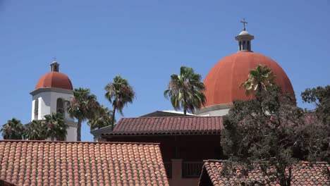 California-San-Juan-Capistrano-Mission-Basilica-Domes
