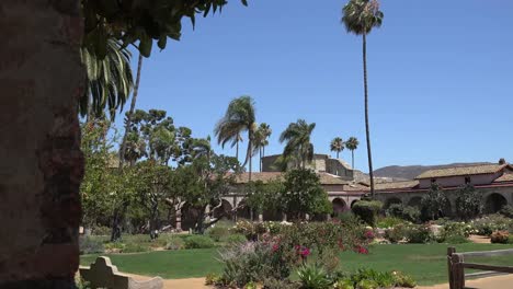 California-San-Juan-Capistrano-Mission-Courtyard-With-Tall-Palm