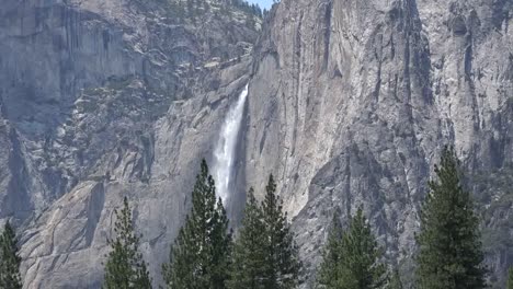 California-Yosemite-Falls-Zoom-Out