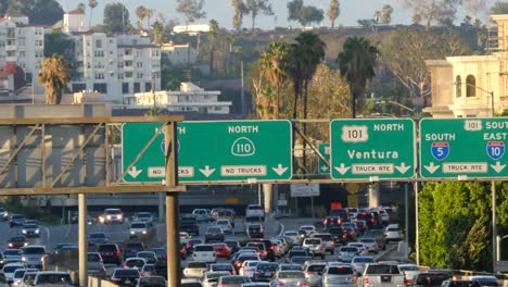 Kalifornien-Los-Angeles-Durchgangsverkehr-Und-Beschilderung
