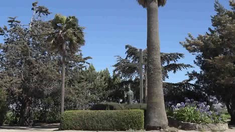 California-Mission-Soledad-Serra-Statue-In-Garden-Pan
