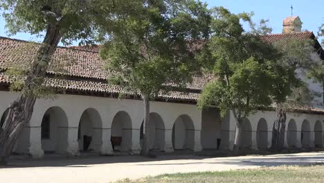 California-San-Juan-Bautista-Mission-With-Colonnade-Pan