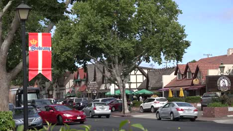 California-Solvang-Main-Street-With-Banner-And-Traffic