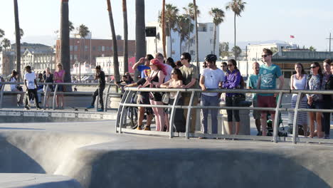 Los-Angeles-Venice-Beach-Skate-Park-Skateboarders-And-Onlookers