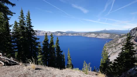 Oregon-Kratersee-Blaue-Ansicht