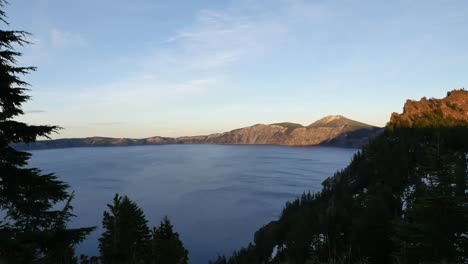 Oregon-Crater-Lake-Evening-View-Zoom-Out