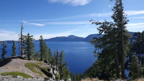 Oregon-Crater-Lake-Nice-View-With-Sun-Spot