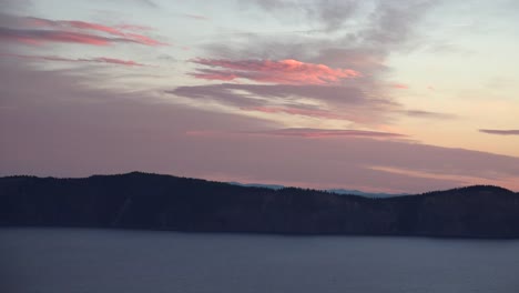 Oregon-Kratersee-Sonnenaufgang-Wolke