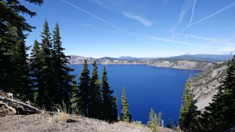 Oregon-Crater-Lake-With-Jet-Contrails