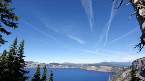 Oregon-Jet-Contrails-Over-Crater-Lake-Zoom-Out