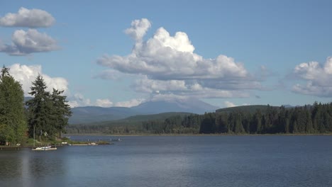 Washington-Cloud-Over-St-Helens-And-Lake
