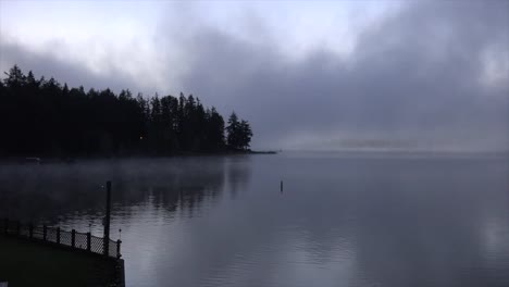 Washington-Morning-Fog-On-Lake-Time-Lapse