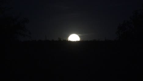 Arizona-Full-Moon-Rising-Time-Lapse