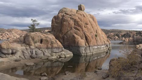 Arizona-Rocks-Surround-Watson-Lake-Pan-Right