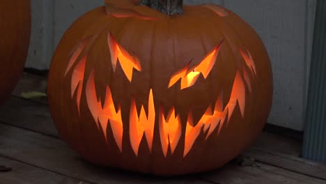 Halloween-Scary-Pumpkin