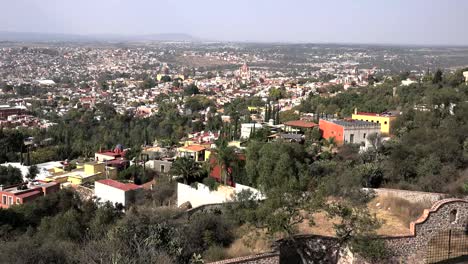 México-San-Miguel-Vista-De-La-Ciudad-Desde-Casas-En-La-Colina