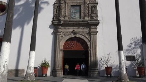 Mexiko-Tlaquepaque-Tür-Der-Pfarrkirche