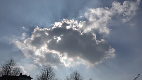 Sun-Behind-Cloud-Time-Lapse