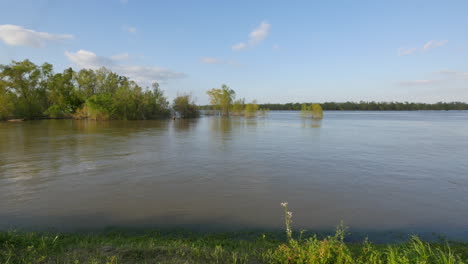 Louisiana-Río-Mississippi-En-Inundaciones