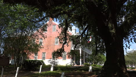 Louisiana-Historische-Eiche-Und-Gasthaus-In-St.-Martinville